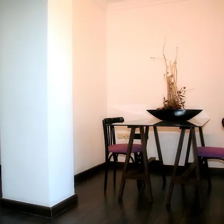 Tramuntana شقة *